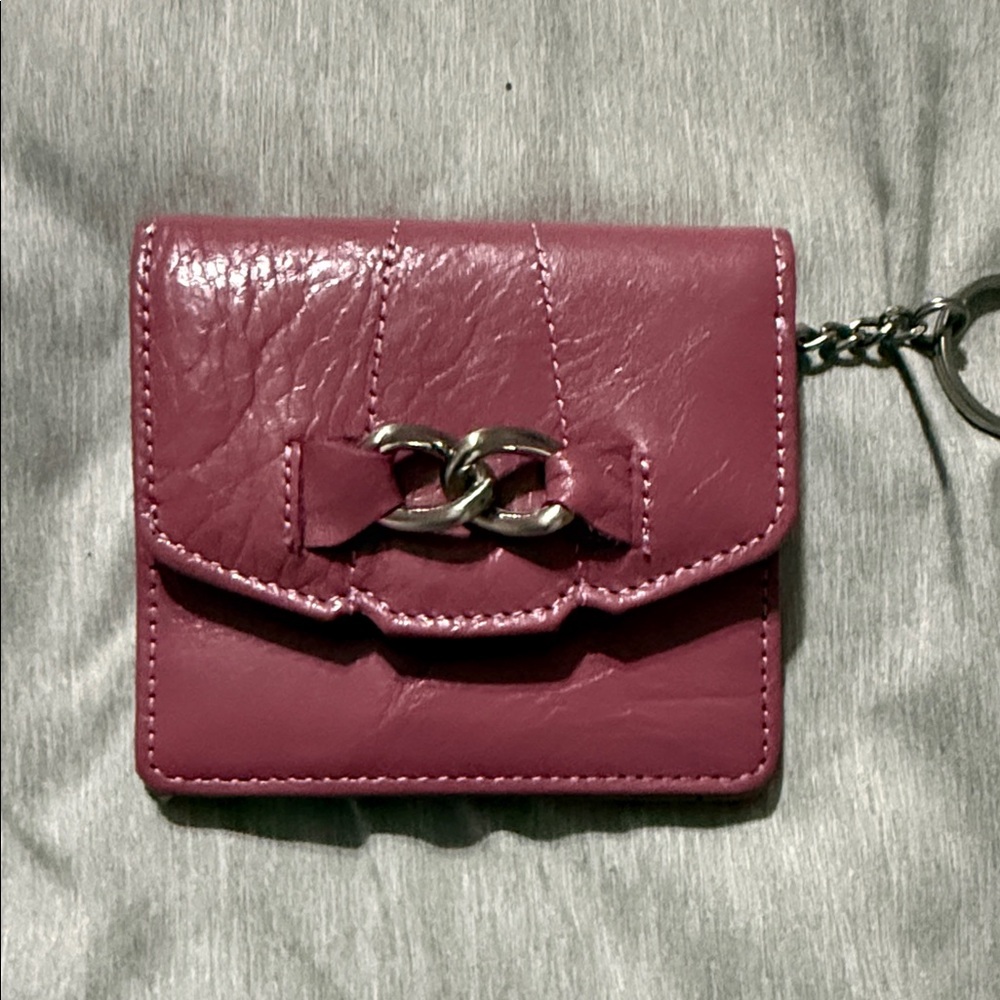 Chain Accent Small Leather Wallet - Plum